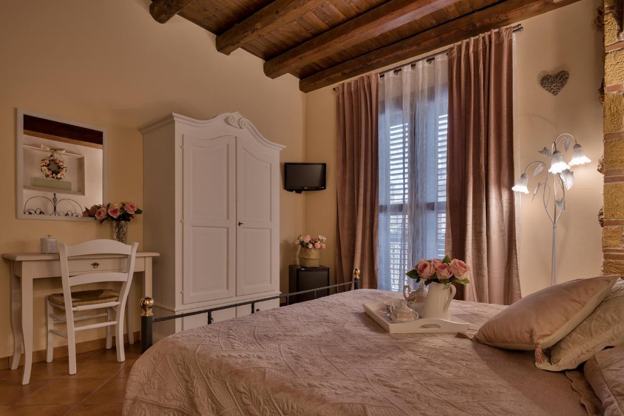 B&B Le Oasi テッラジーニ エクステリア 写真
