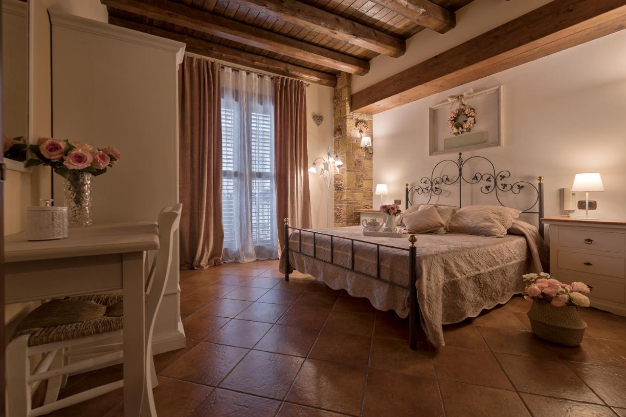 B&B Le Oasi テッラジーニ エクステリア 写真