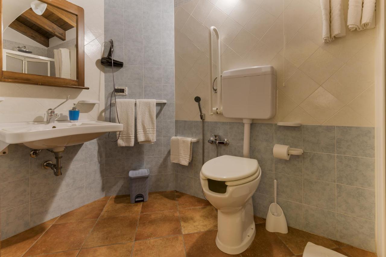B&B Le Oasi テッラジーニ エクステリア 写真